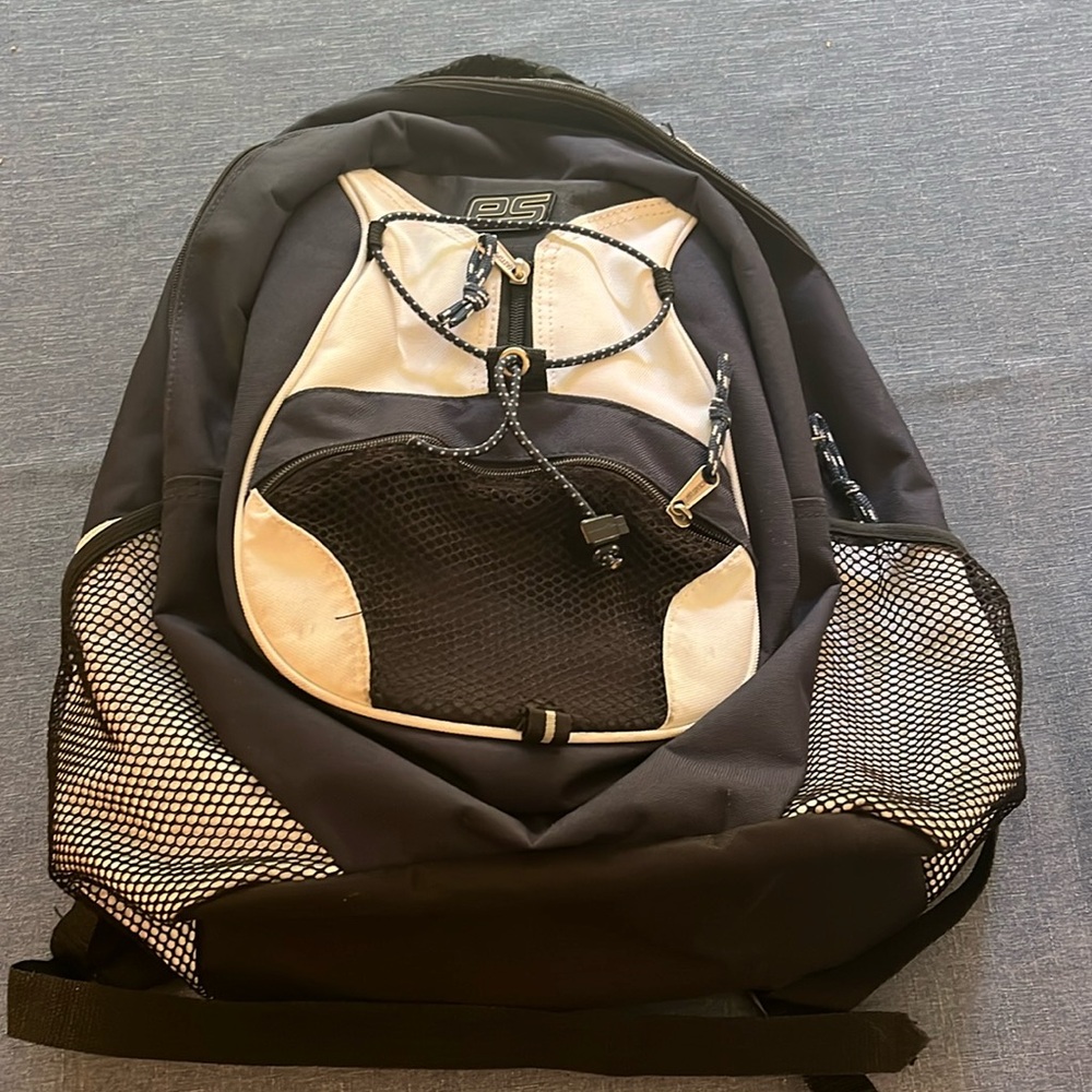 Like new Eastport backpack $8